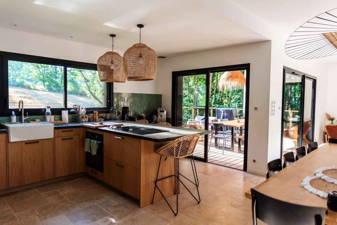 Bed and Breakfast Dans Les Arbres Lanta Exterior foto